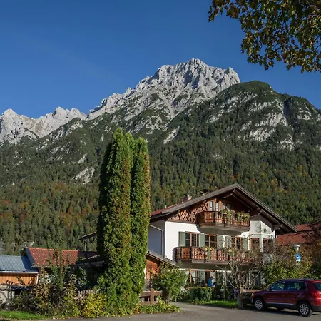 Haus Brunnsteinblick Appartement Mittenwald