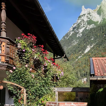 Haus Brunnsteinblick Mittenwald